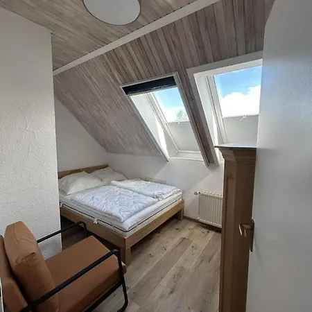 Talea, Ideal Fuer Familie, Auch Mit Vierbeinern Appartement Dornum